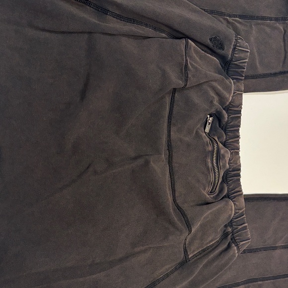 FP Movement by Free People Hot Shot Pants  -Size small - Picture 5 of 8